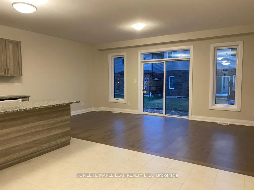 Photo 4 of 237 Sedgewood Street, Kitchener — HOMEH