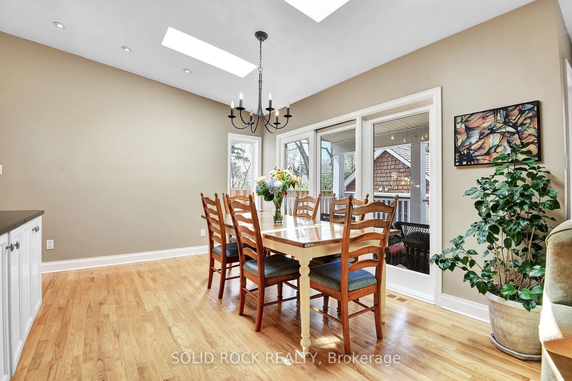 Photo 10 of 137 Southern Drive, Ottawa, Old Ottawa South/Rideau Gardens — HOMEH