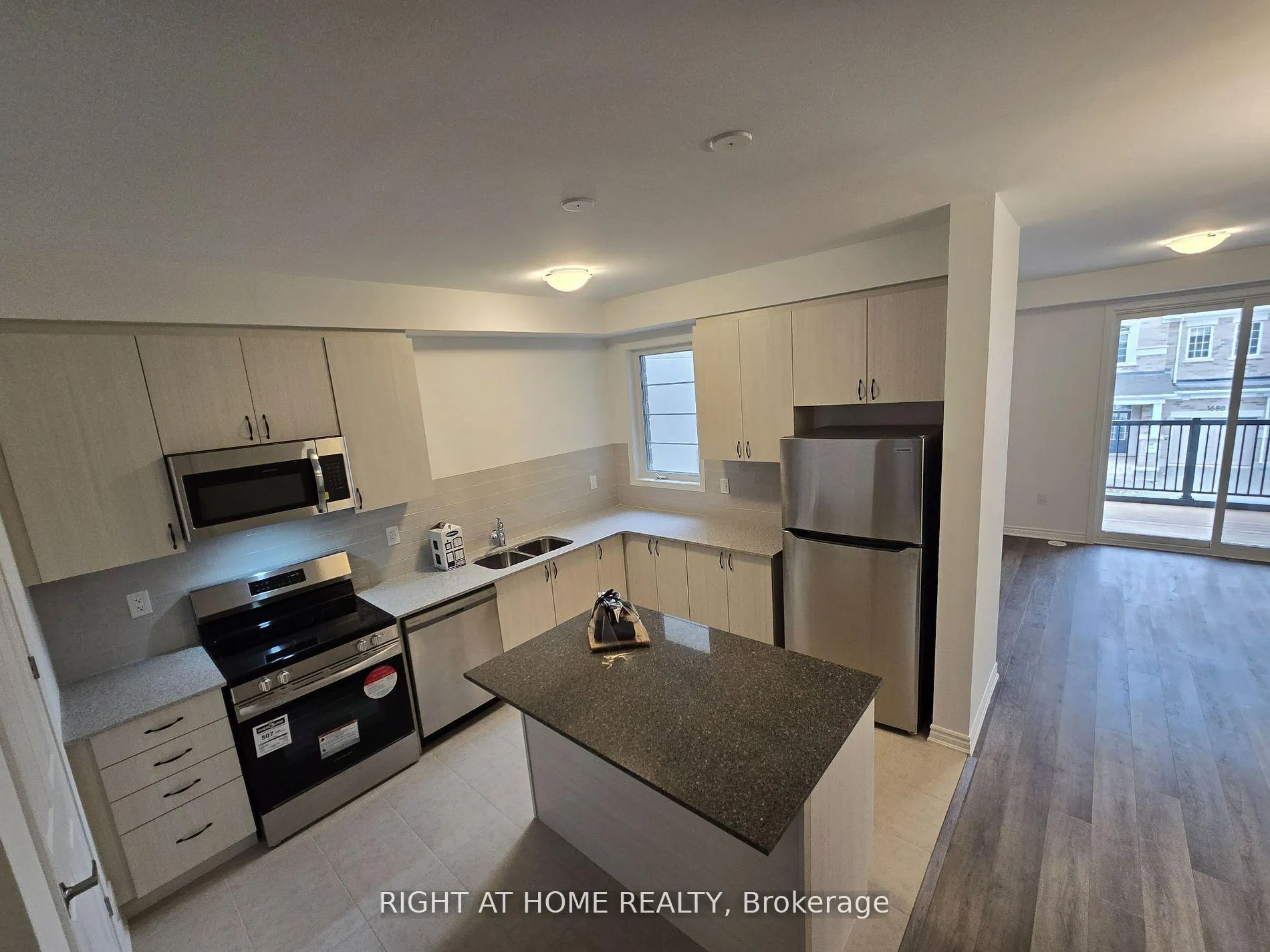 Photo 20 of 1687 Dance Court, Milton, Bowes — HOMEH