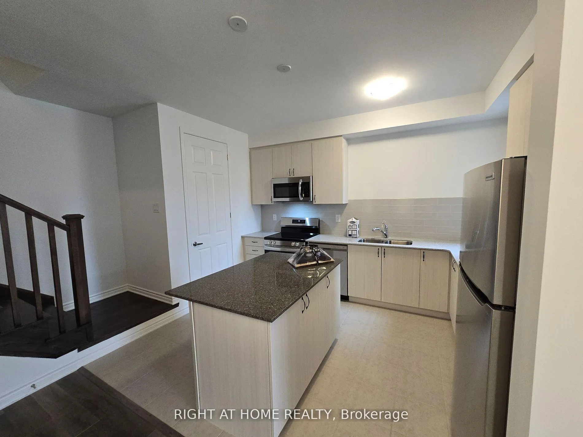 Photo 21 of 1687 Dance Court, Milton, Bowes — HOMEH