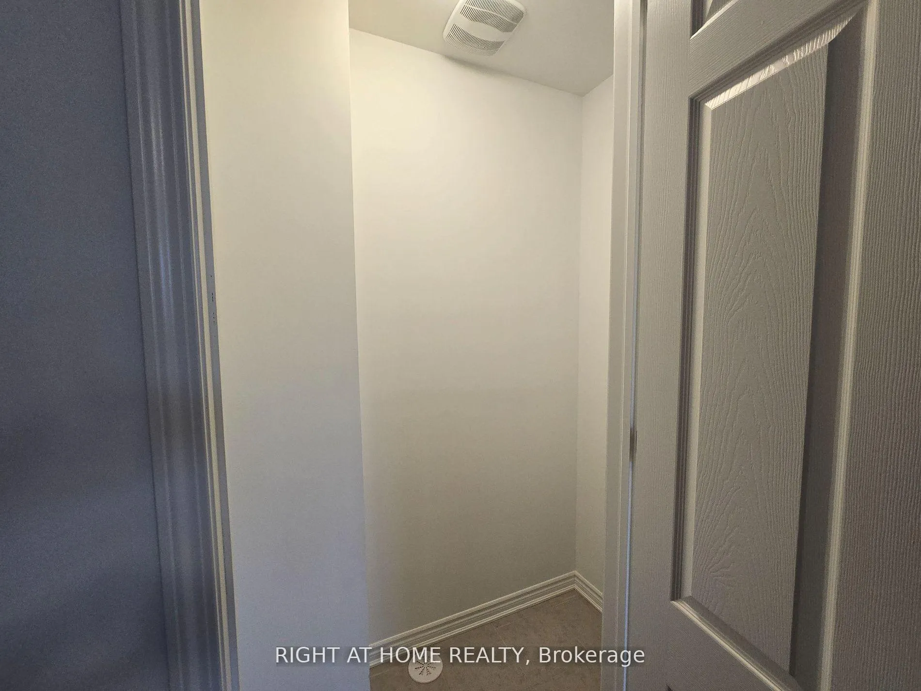 Photo 23 of 1687 Dance Court, Milton, Bowes — HOMEH