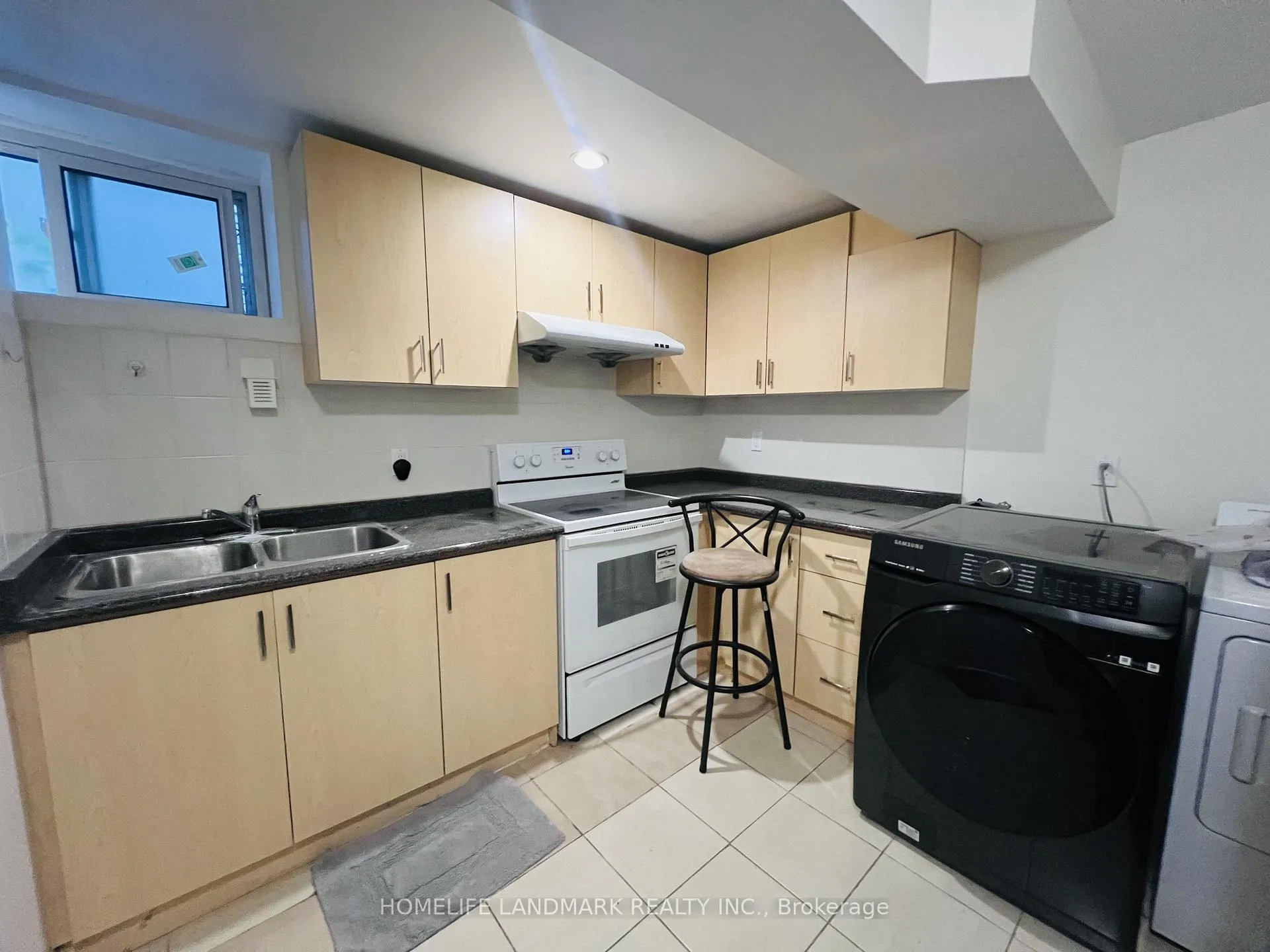 Photo 7 of 30 Bobmar Road, Scarborough, Highland Creek — HOMEH