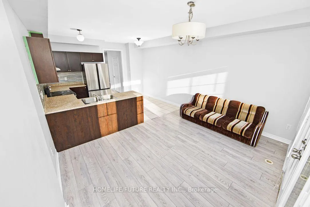 Photo 10 of 282 Delray Drive, Markham, Greensborough — HOMEH