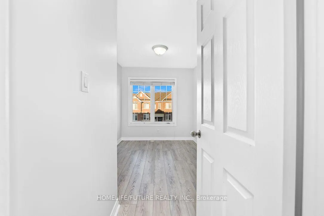 Photo 18 of 282 Delray Drive, Markham, Greensborough — HOMEH