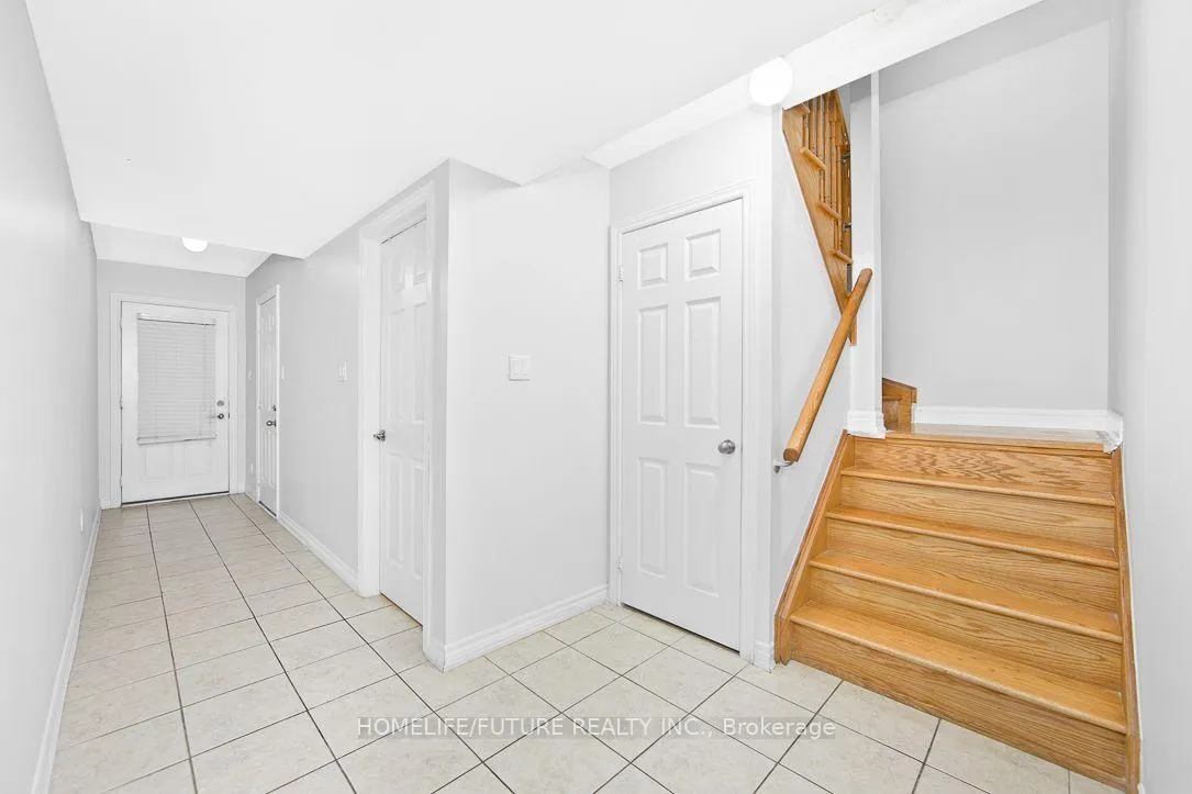 Photo 20 of 282 Delray Drive, Markham, Greensborough — HOMEH