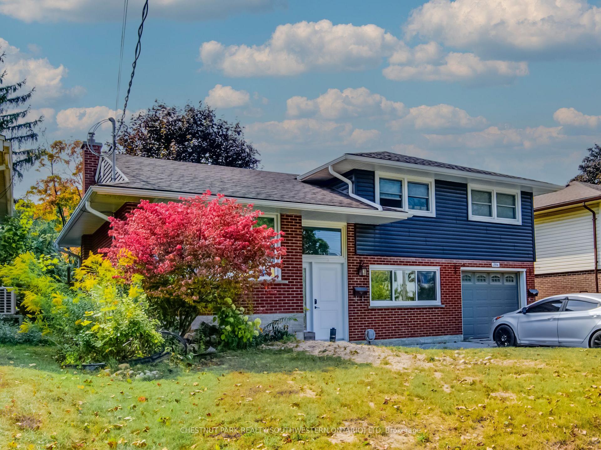 Photo 2 of Unit B, 294 Rosemount Drive, Kitchener — HOMEH