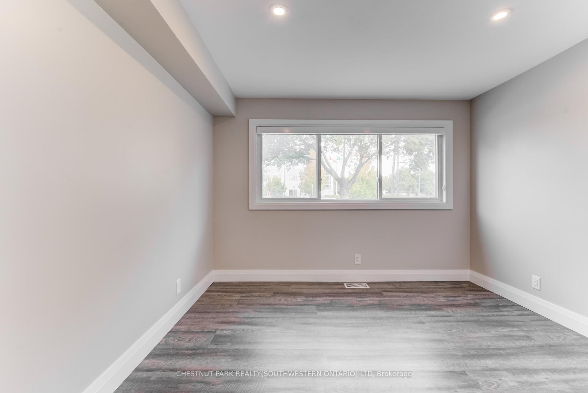 Photo 10 of Unit B, 294 Rosemount Drive, Kitchener — HOMEH
