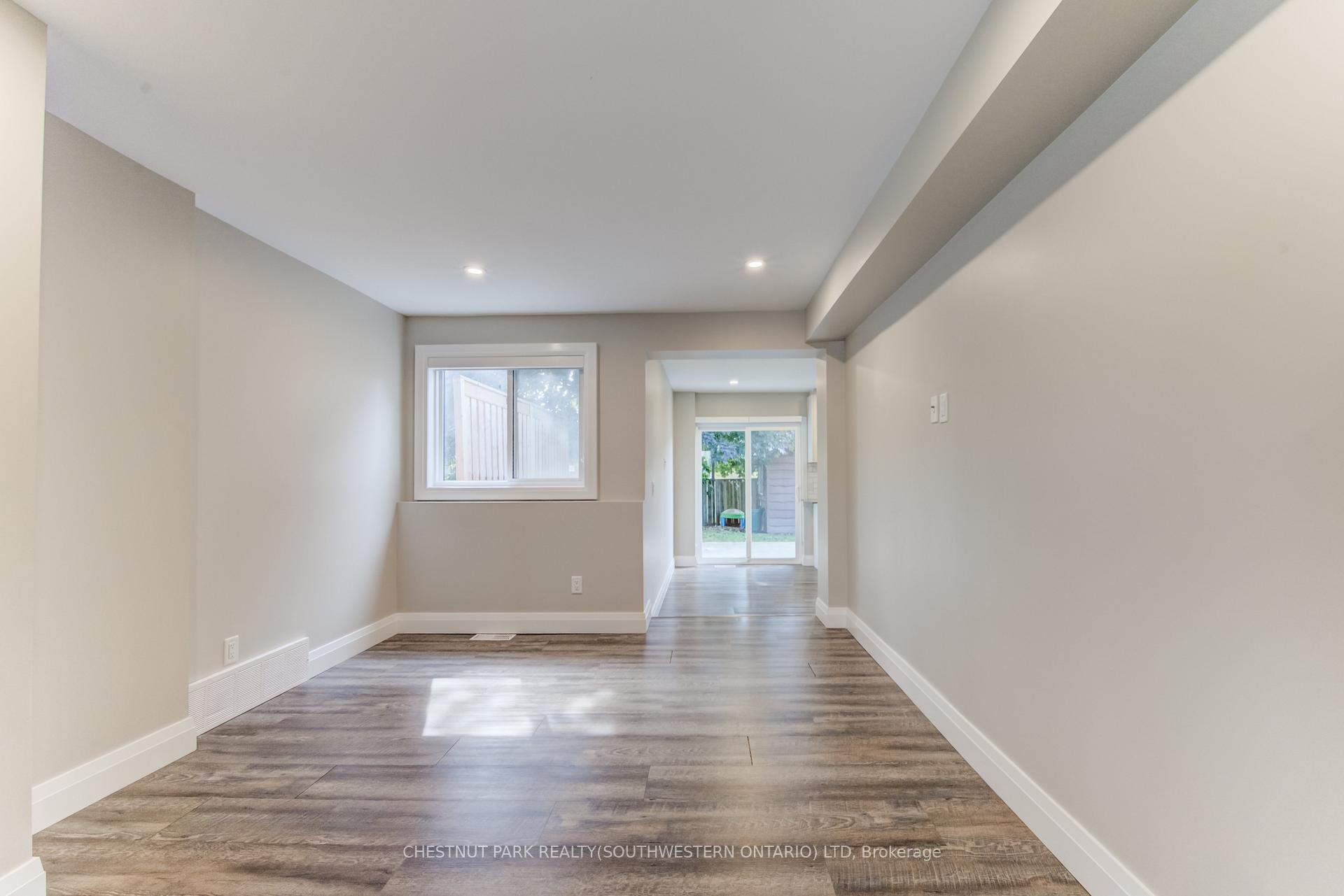 Photo 12 of Unit B, 294 Rosemount Drive, Kitchener — HOMEH