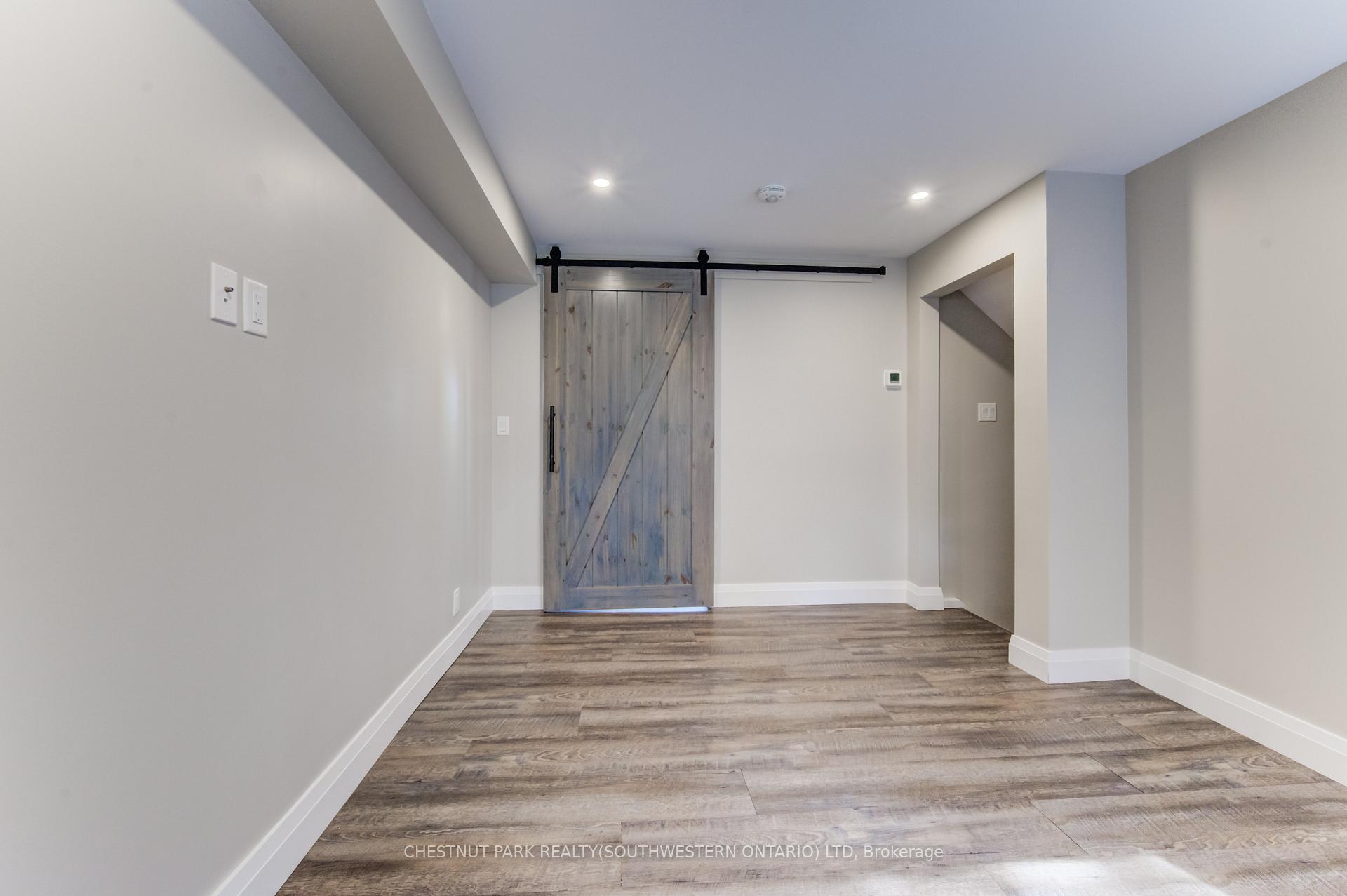 Photo 13 of Unit B, 294 Rosemount Drive, Kitchener — HOMEH