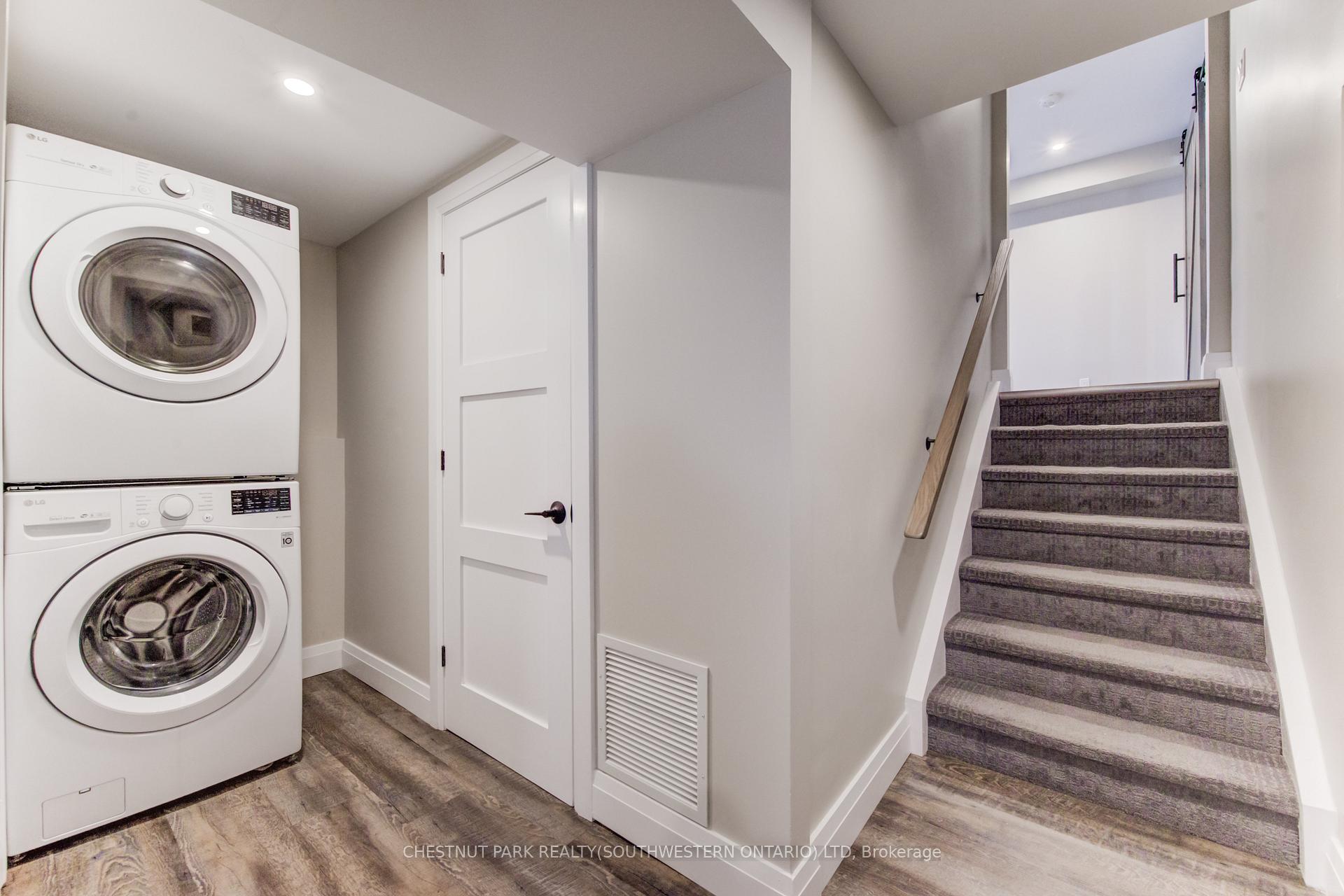 Photo 17 of Unit B, 294 Rosemount Drive, Kitchener — HOMEH
