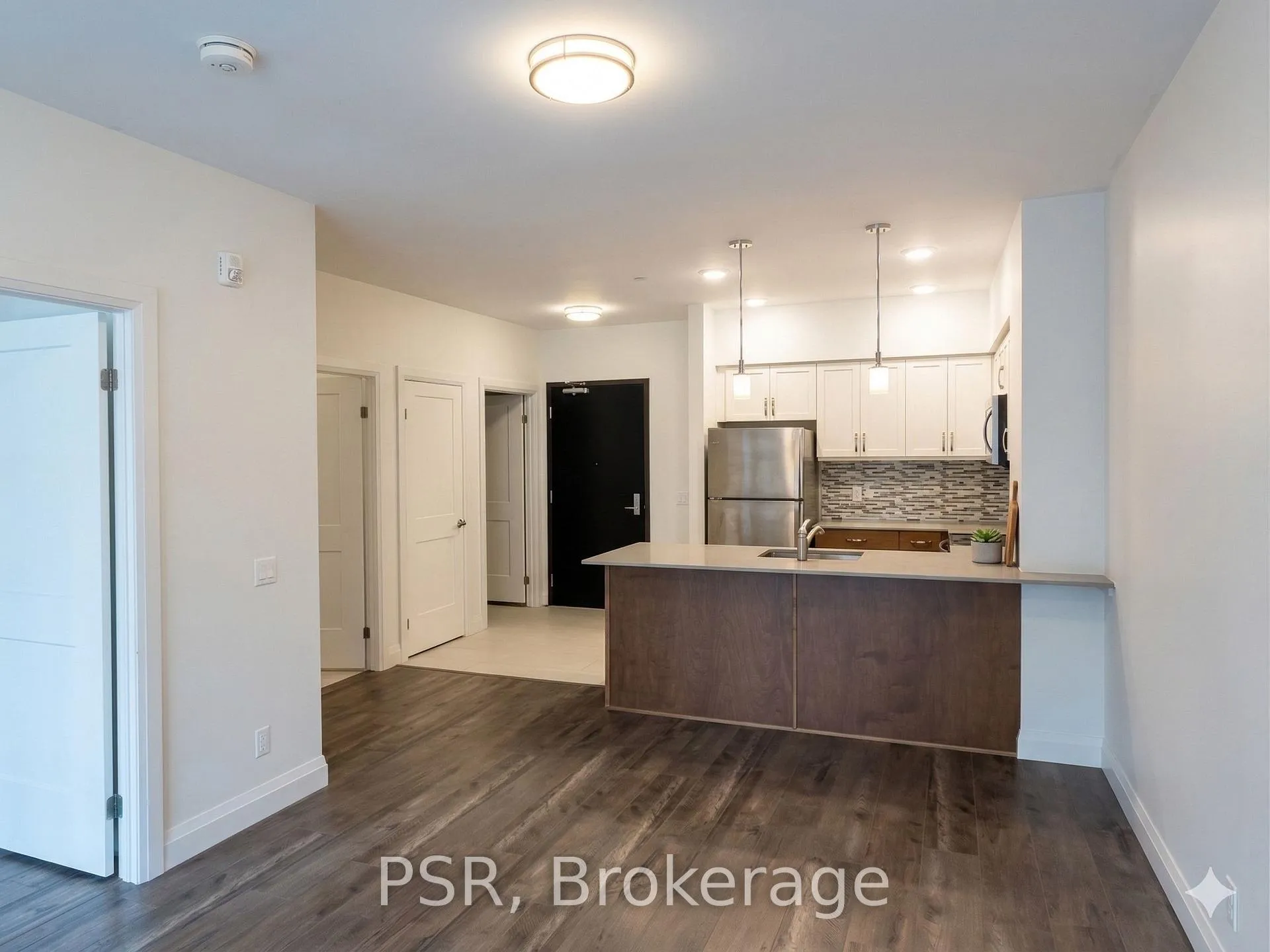 Photo 7 of Unit 112, 399 Queen Street S, Waterloo — HOMEH