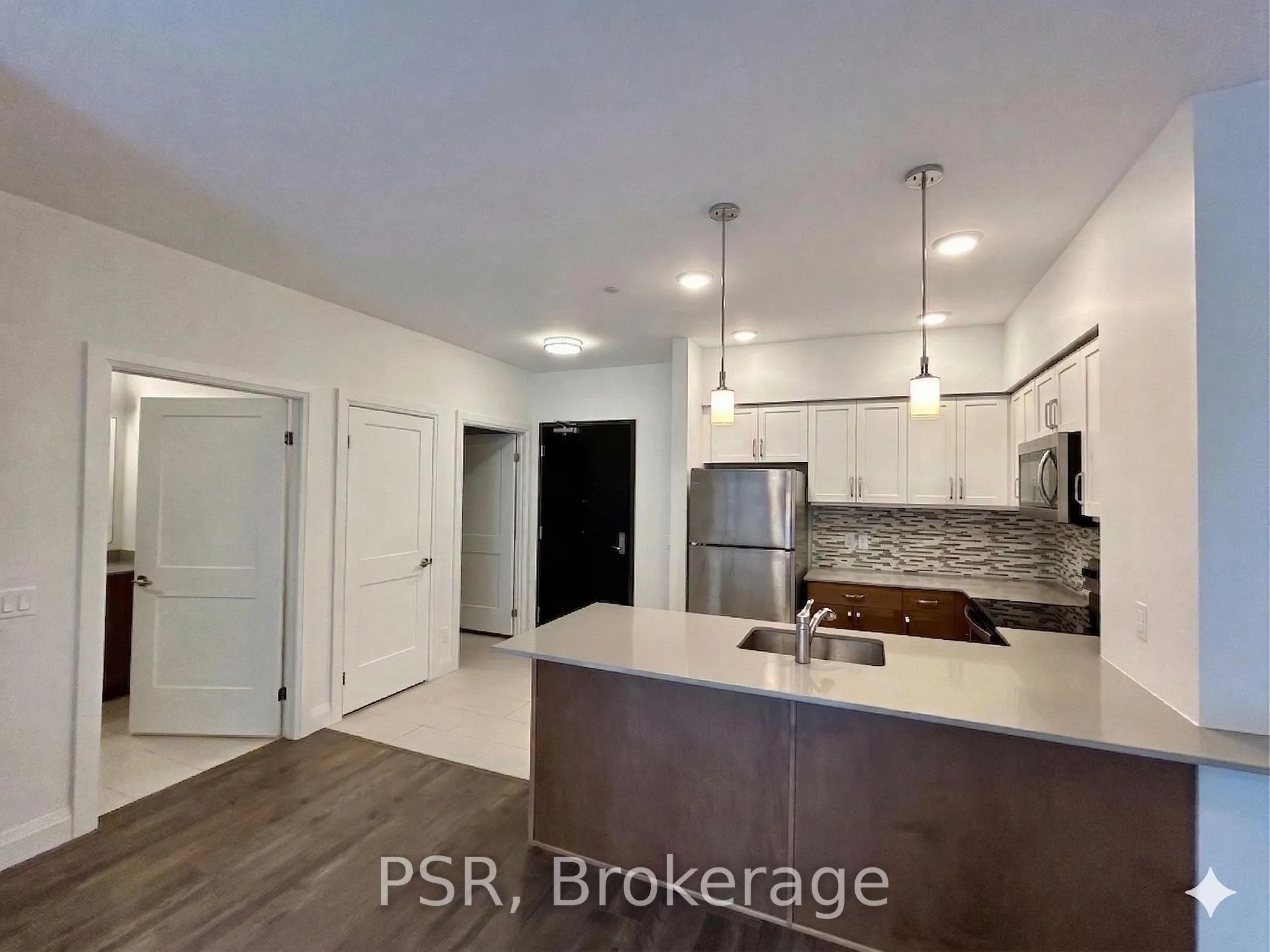 Photo 8 of Unit 112, 399 Queen Street S, Waterloo — HOMEH