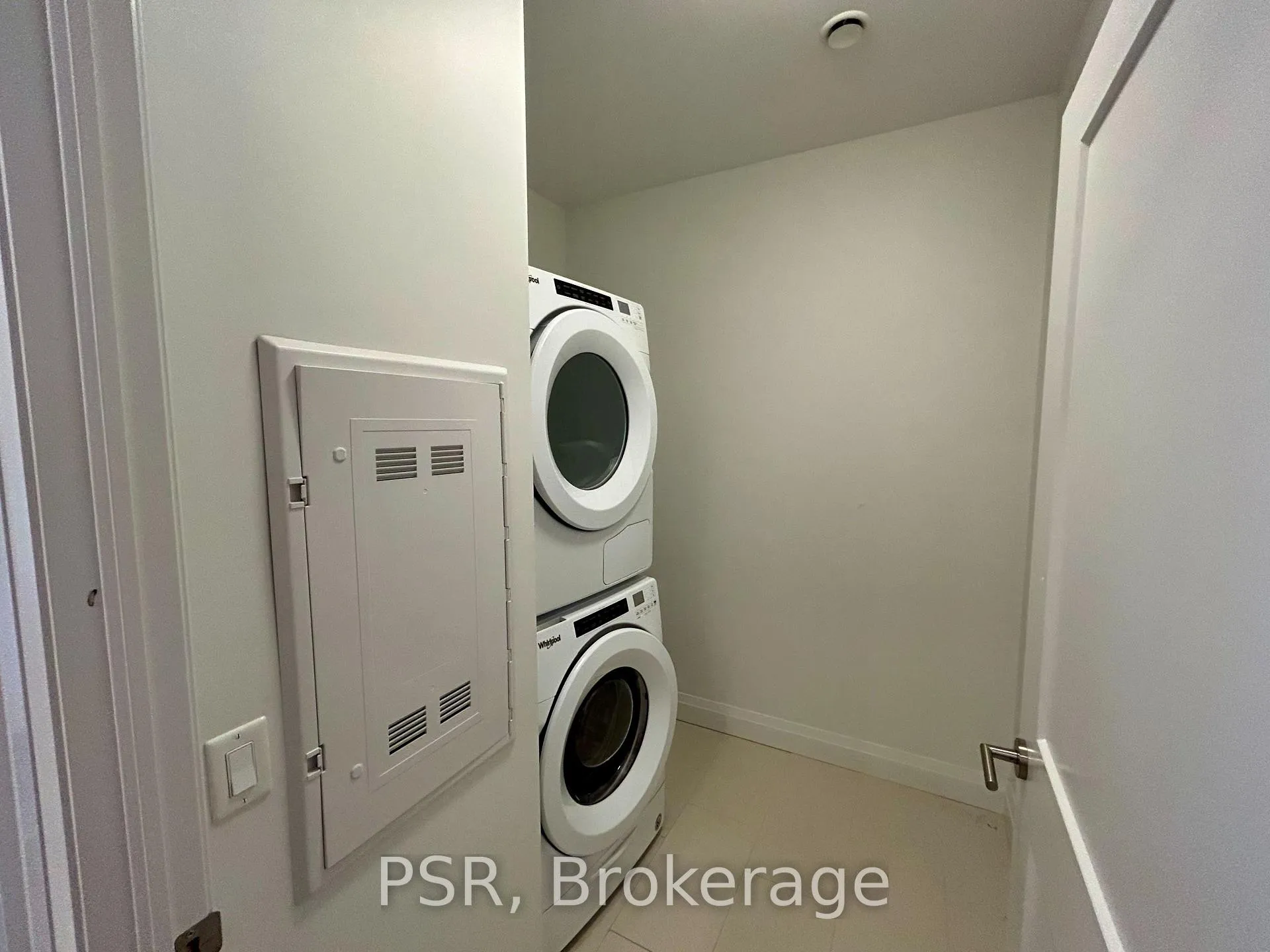 Photo 12 of Unit 112, 399 Queen Street S, Waterloo — HOMEH