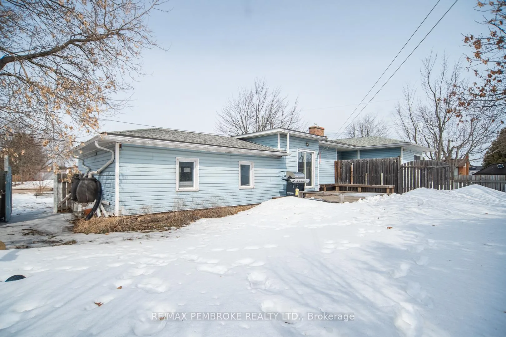 Photo 39 of 35 Mohns Avenue, Petawawa — HOMEH