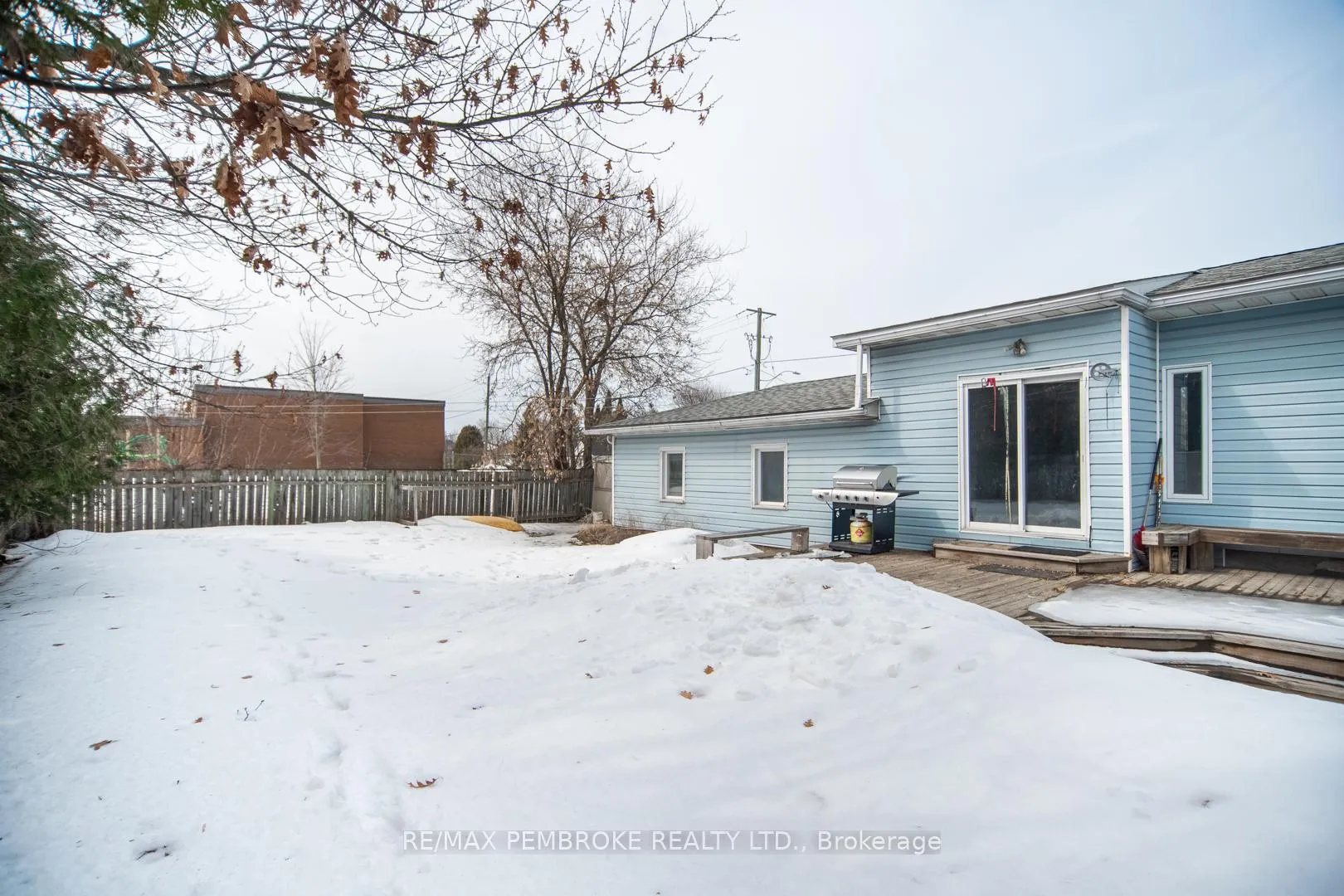 Photo 40 of 35 Mohns Avenue, Petawawa — HOMEH
