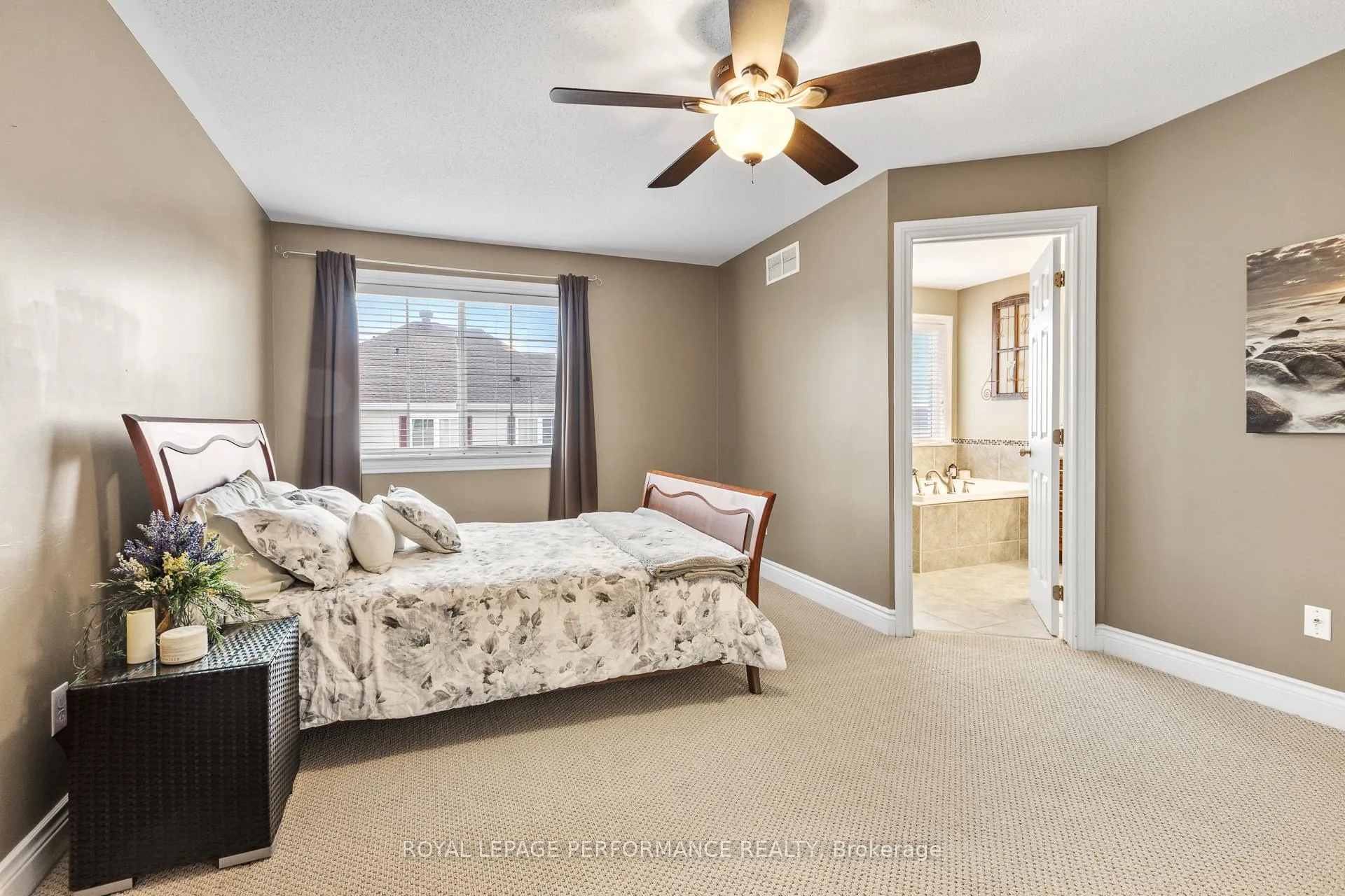 Photo 13 of 200 Idlewild Private, Ottawa, Barrhaven - Stonebridge — HOMEH