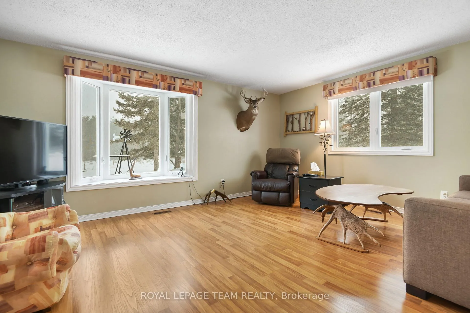 Photo 8 of 2695 Dunrobin Road, Ottawa, Kanata - Kanata (North West) — HOMEH