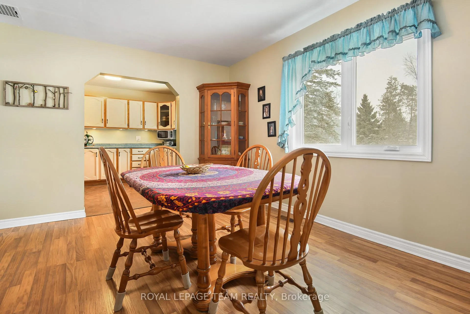 Photo 11 of 2695 Dunrobin Road, Ottawa, Kanata - Kanata (North West) — HOMEH