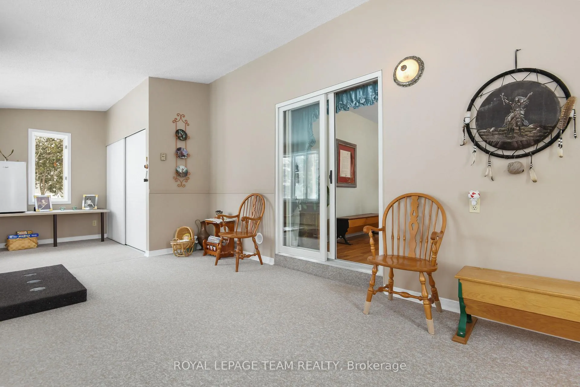 Photo 18 of 2695 Dunrobin Road, Ottawa, Kanata - Kanata (North West) — HOMEH
