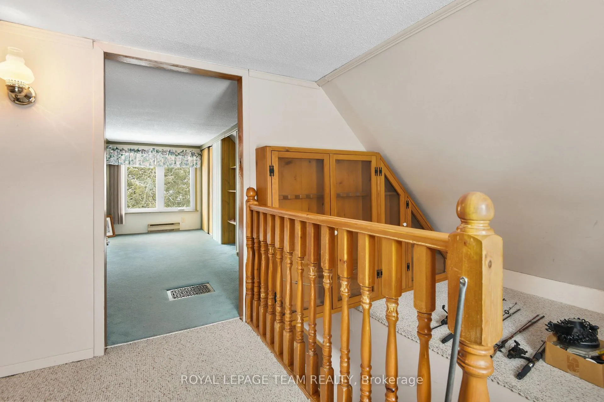 Photo 23 of 2695 Dunrobin Road, Ottawa, Kanata - Kanata (North West) — HOMEH