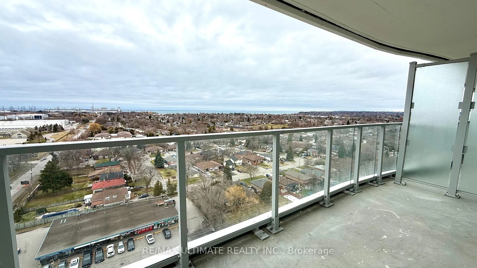 Photo 20 of Unit 1405, 1010 Sandy Beach Road, Pickering, Bay Ridges — HOMEH
