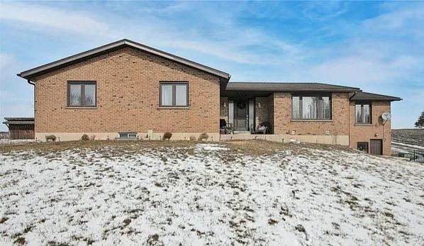 Photo 3 of 5416 Marion Street, Thames Centre, Rural Thames Centre — HOMEH