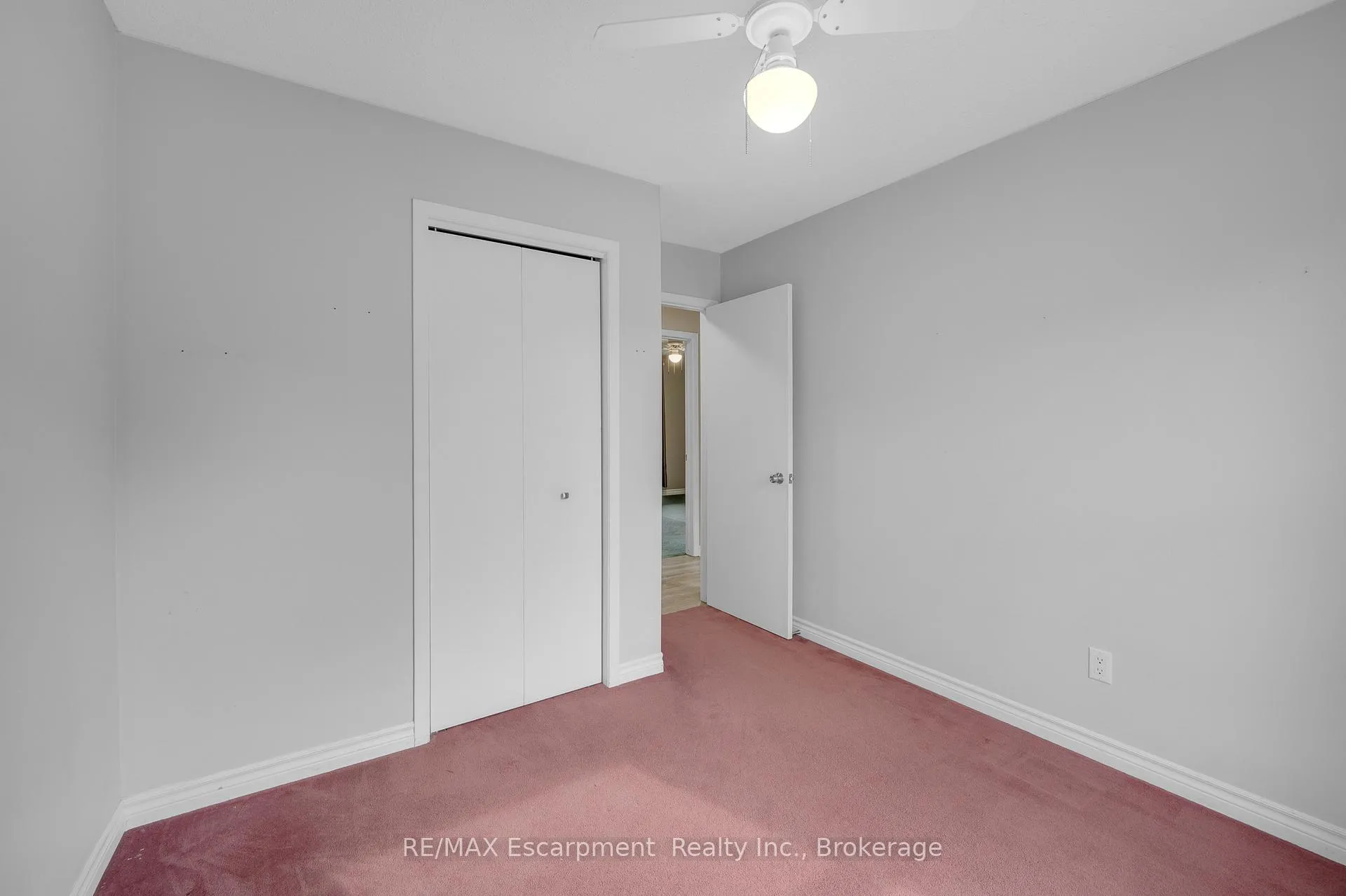 Photo 11 of 4 Lyndhurst Avenue, Norfolk, Pine Grove — HOMEH