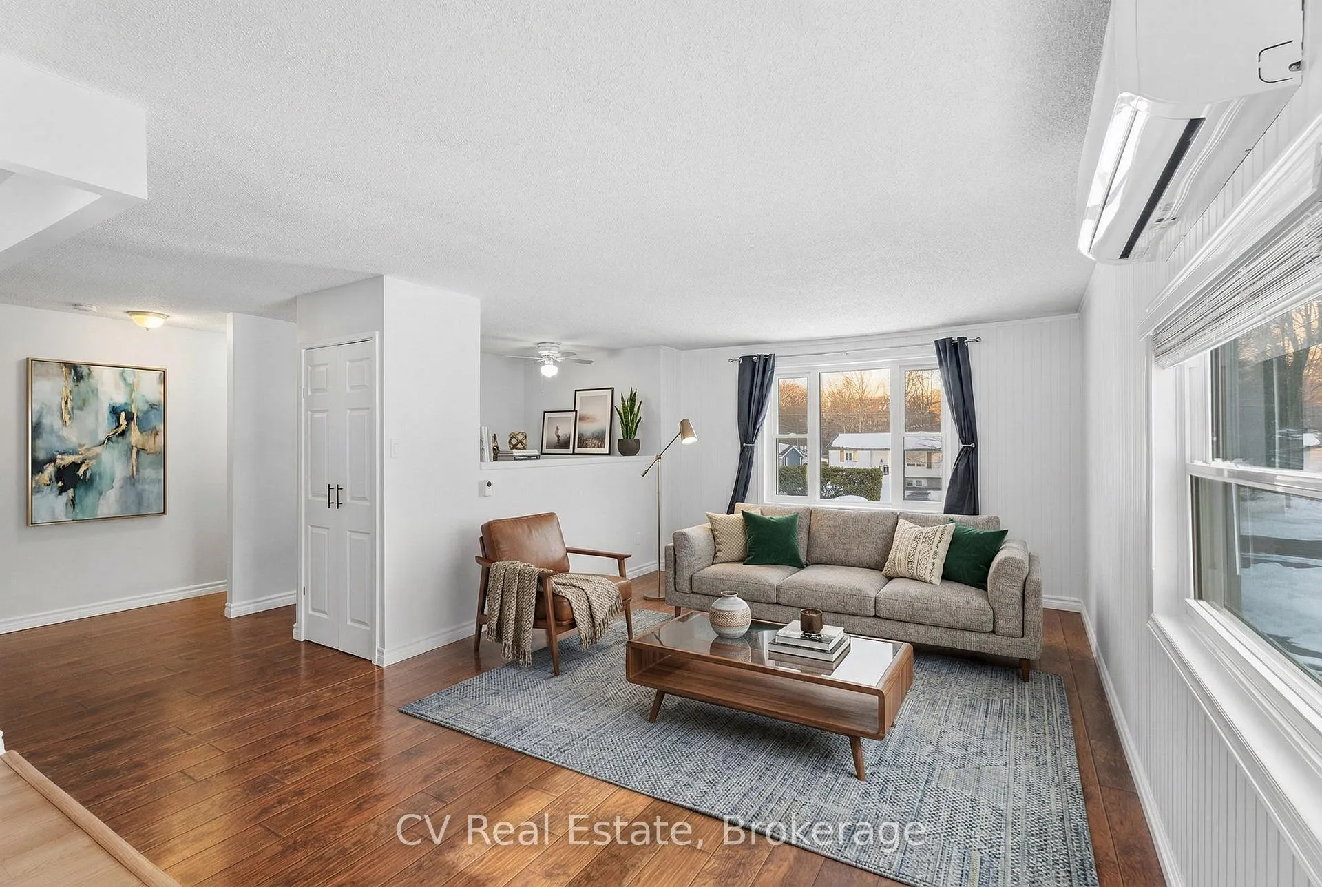Photo 3 of 165 Watson Lane, Gravenhurst, Muskoka (S) — HOMEH