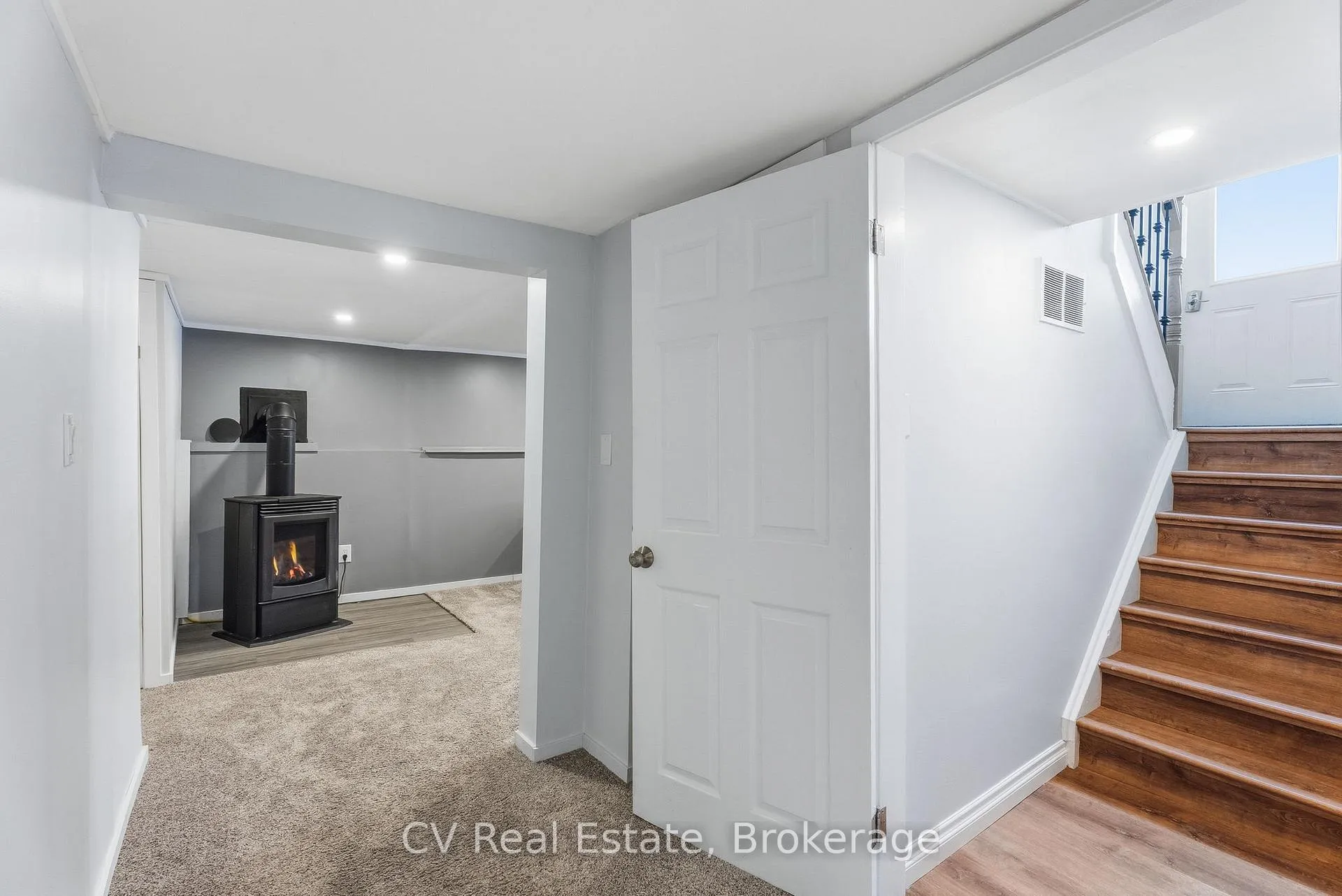 Photo 27 of 165 Watson Lane, Gravenhurst, Muskoka (S) — HOMEH