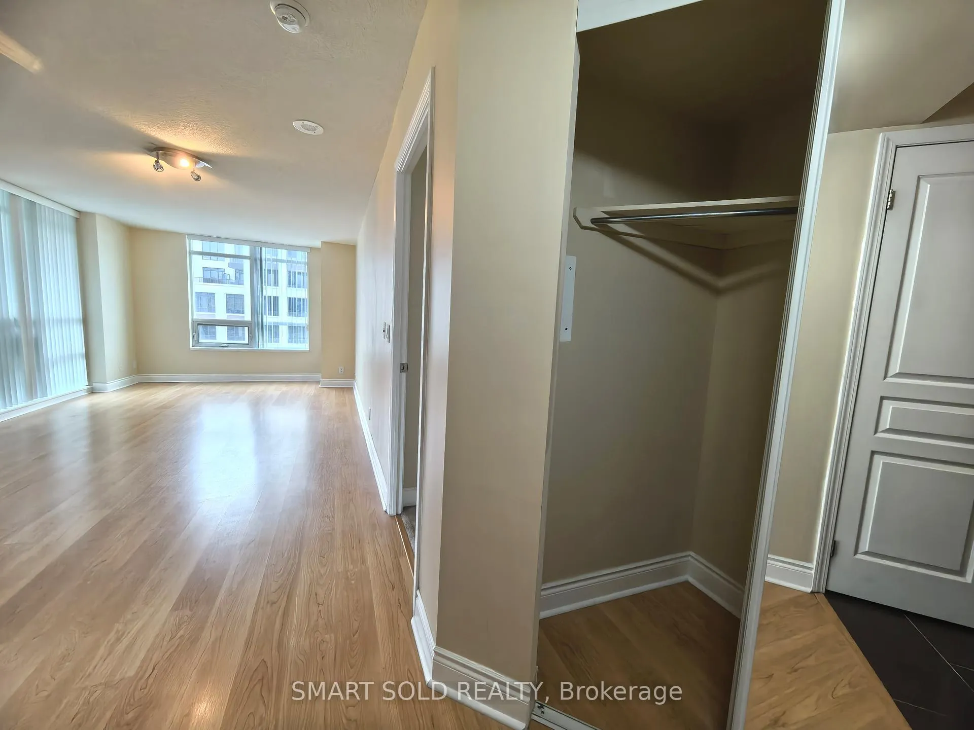 Photo 3 of Unit 702, 75 South Town Centre Boulevard, Markham, Unionville — HOMEH
