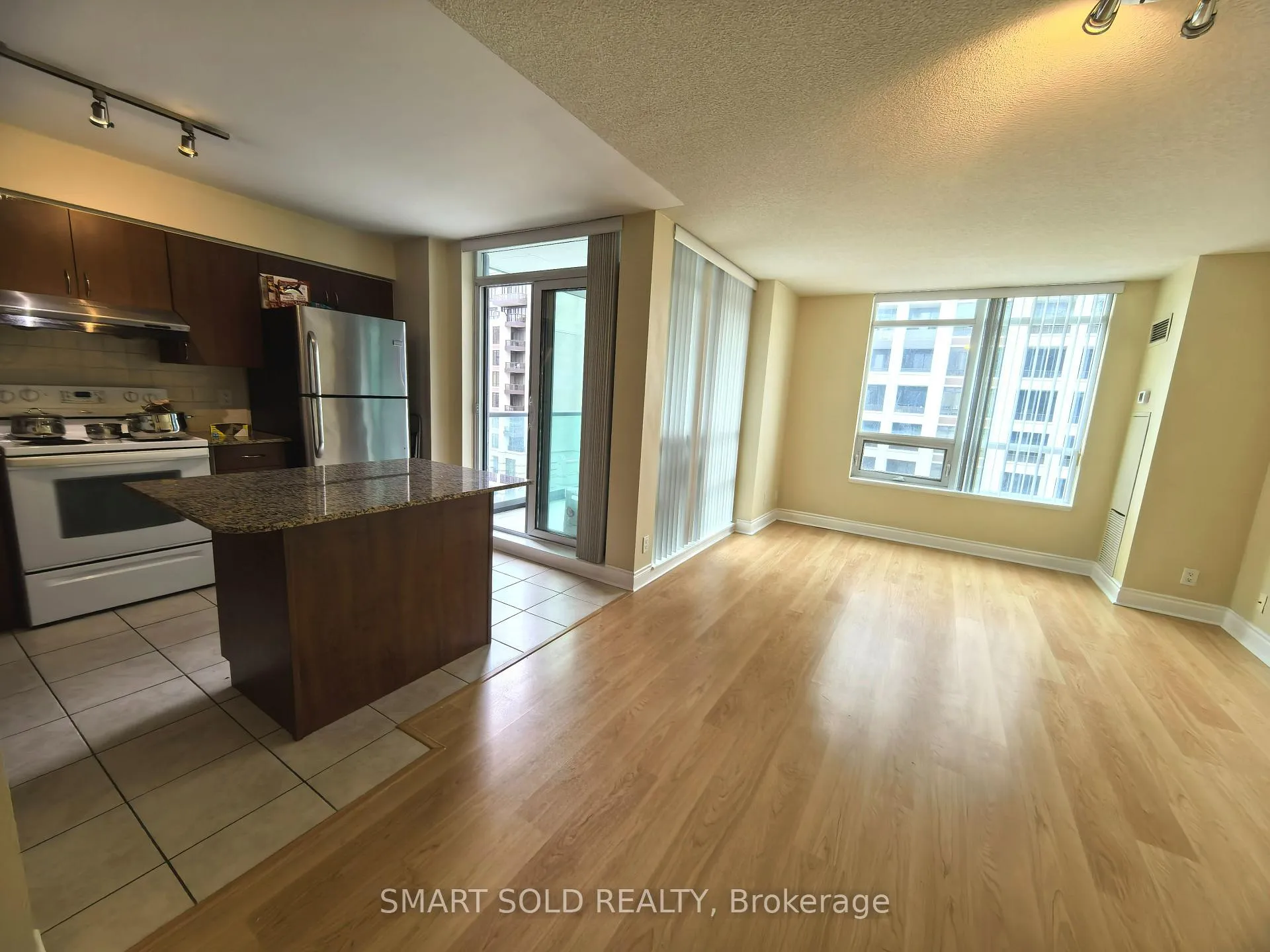 Photo 12 of Unit 702, 75 South Town Centre Boulevard, Markham, Unionville — HOMEH