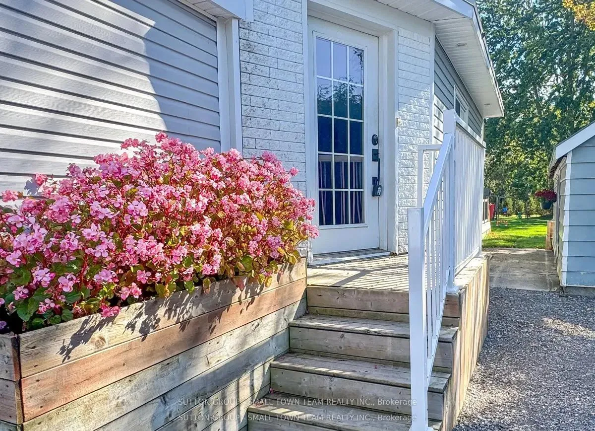 Photo 4 of 83 John Street W, South Huron, Exeter — HOMEH
