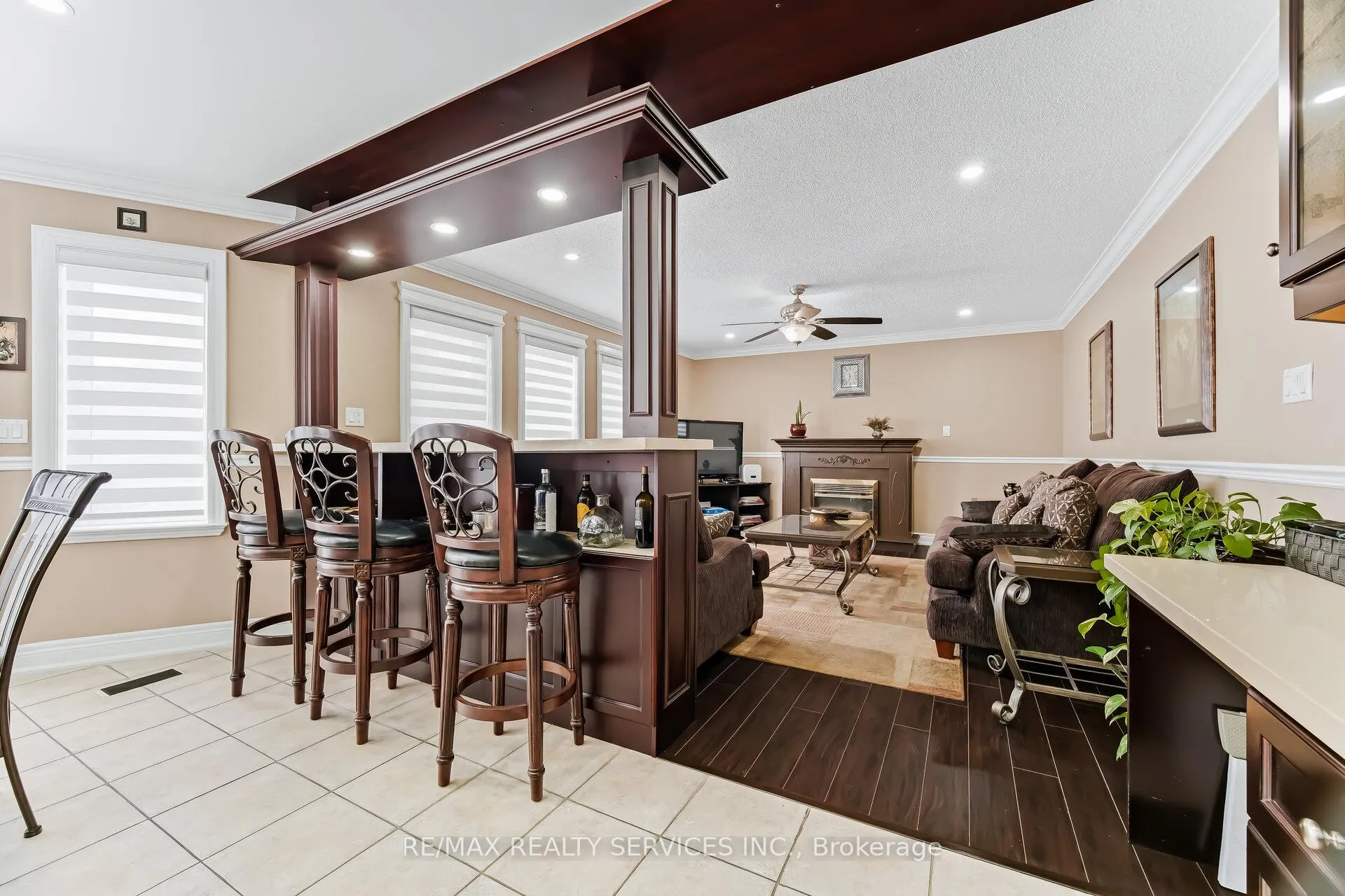 Photo 17 of 7 Waltham Drive, Etobicoke, Thistletown-Beaumonde Heights — HOMEH
