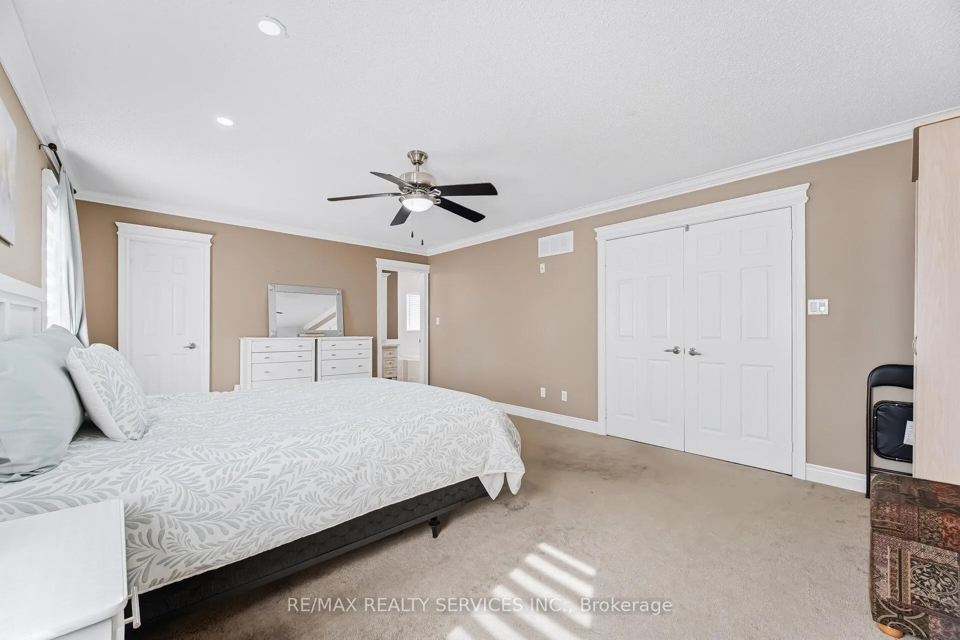 Photo 30 of 7 Waltham Drive, Etobicoke, Thistletown-Beaumonde Heights — HOMEH