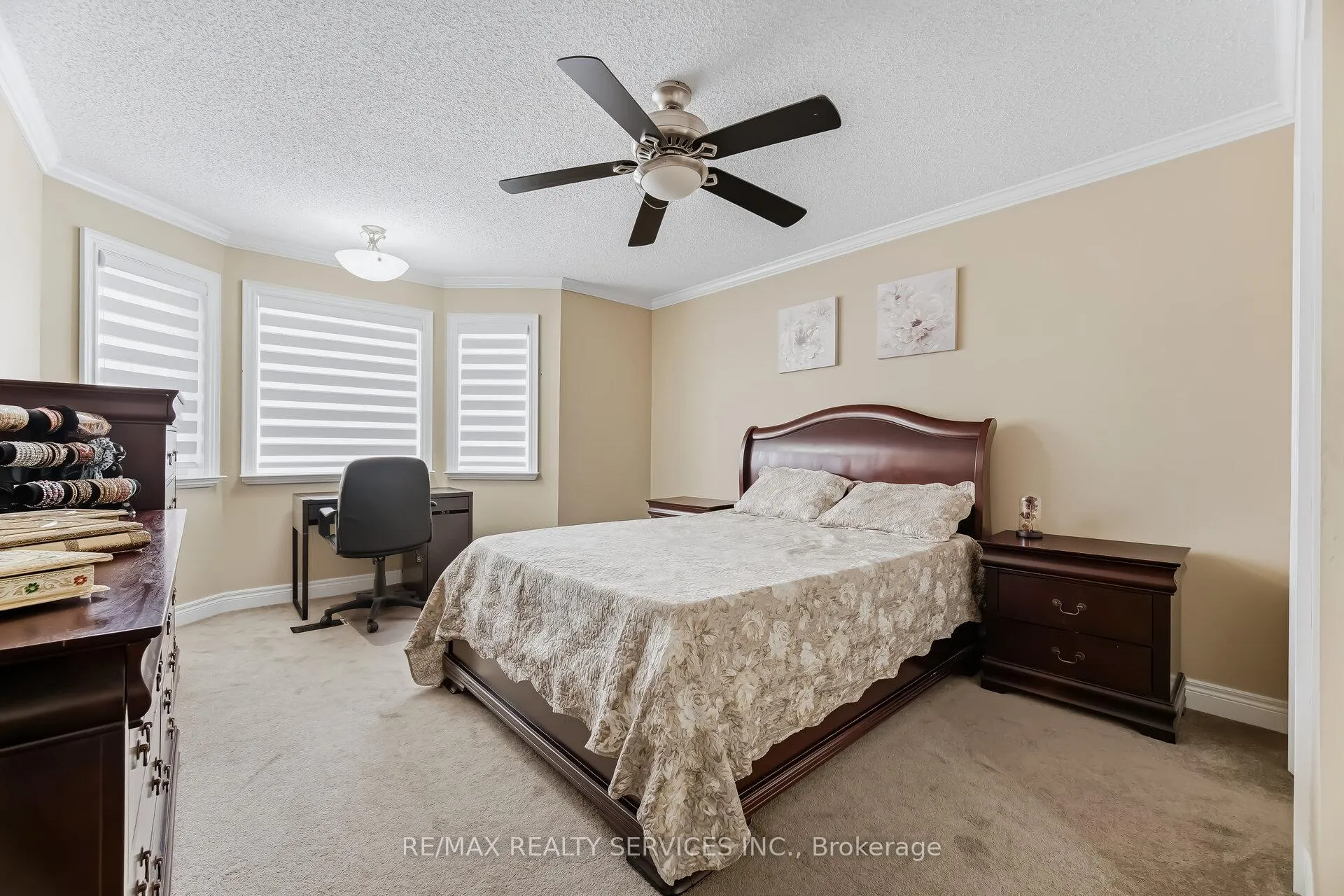Photo 40 of 7 Waltham Drive, Etobicoke, Thistletown-Beaumonde Heights — HOMEH