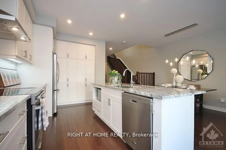 Photo 6 of 110 Lavatera Street, Ottawa, Blossom Park/Kemp Park/Findlay Creek — HOMEH