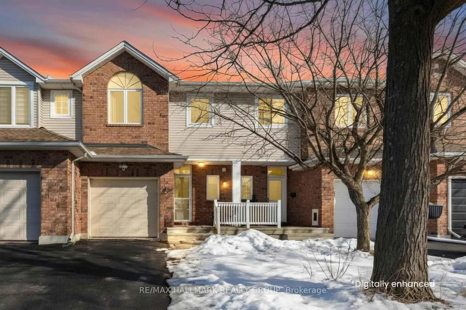Front of 988 Lucille Way