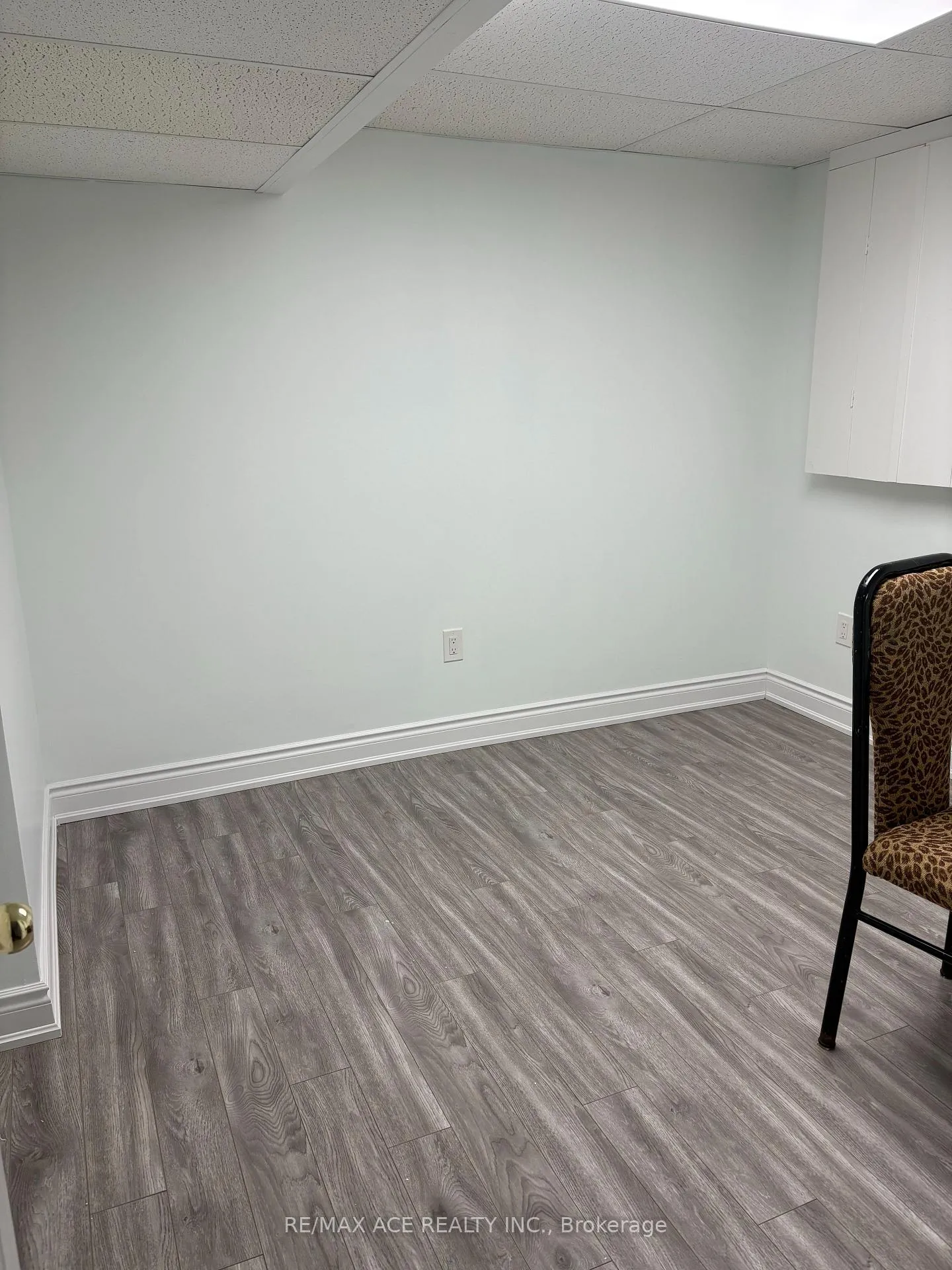 Photo 2 of Unit Bsmt, 168 Mary Pearson Drive, Markham, Middlefield — HOMEH