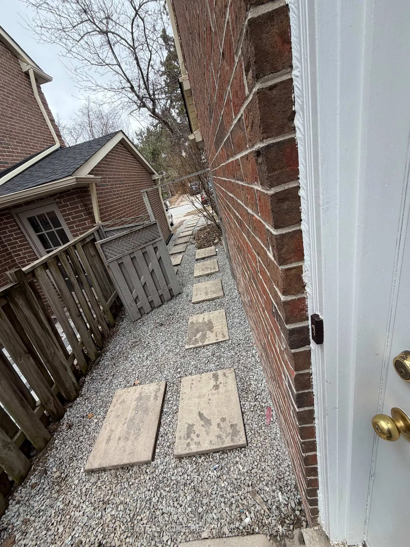 Photo 26 of 229 Spring Gate Boulevard, Vaughan, Crestwood-Springfarm-Yorkhill — HOMEH