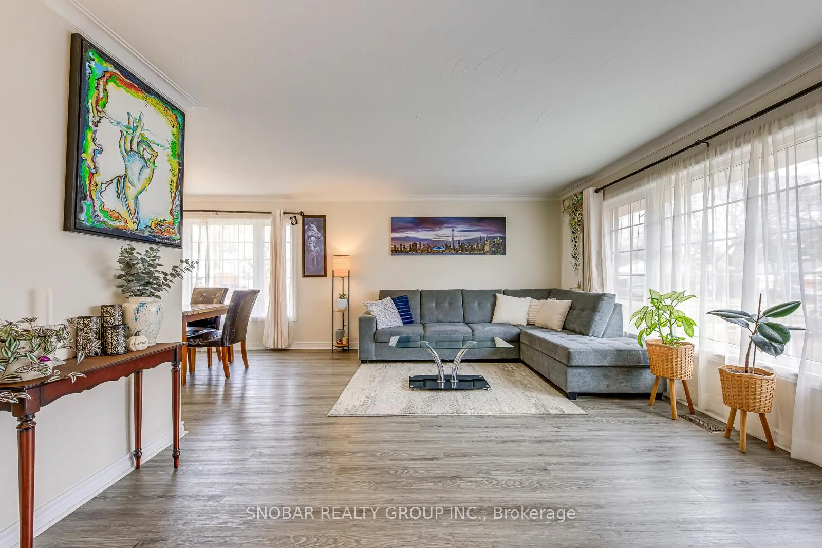 Photo 2 of 97 Westhampton Drive, Etobicoke, Kingsview Village-The Westway — HOMEH