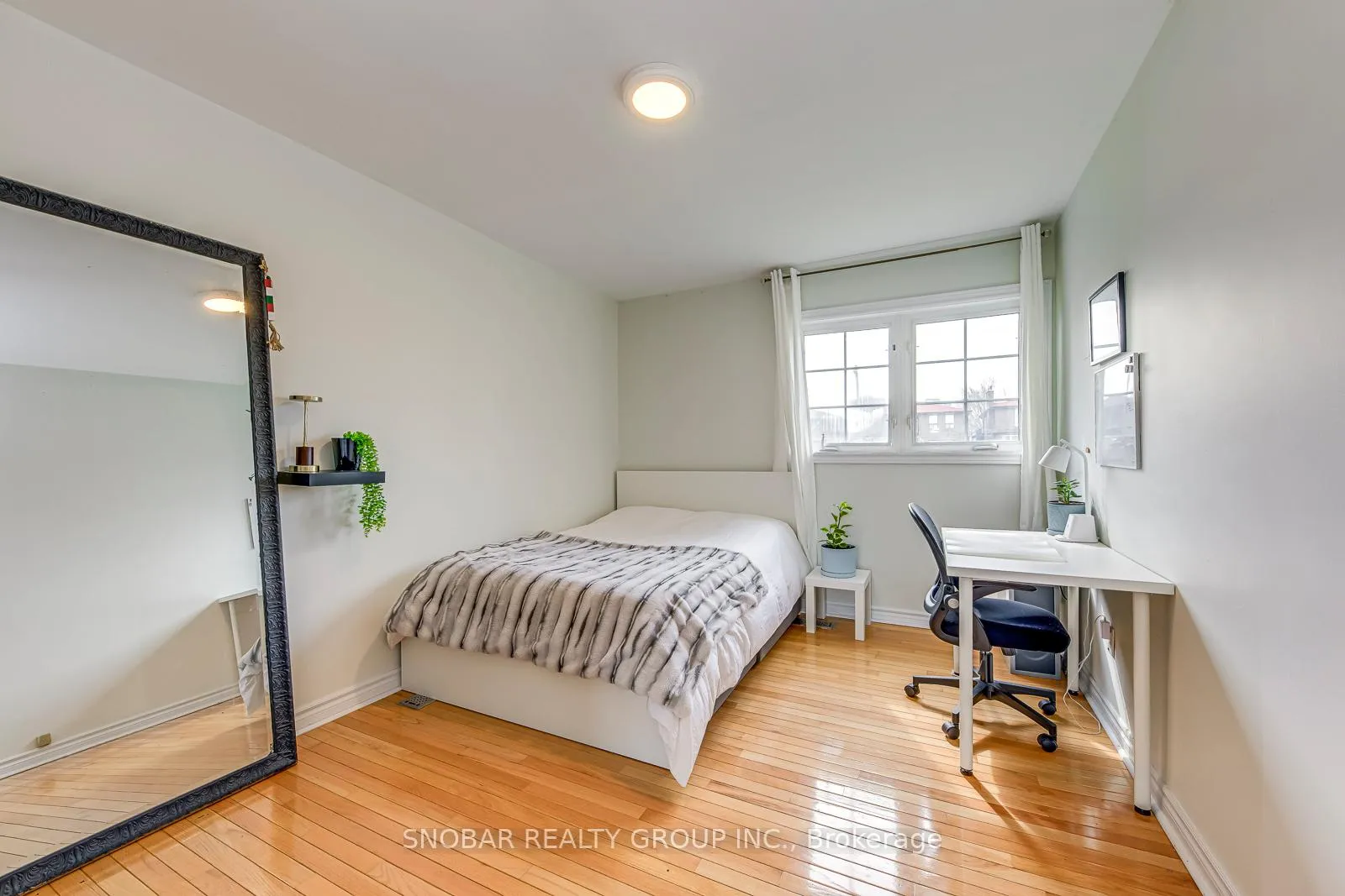 Photo 12 of 97 Westhampton Drive, Etobicoke, Kingsview Village-The Westway — HOMEH