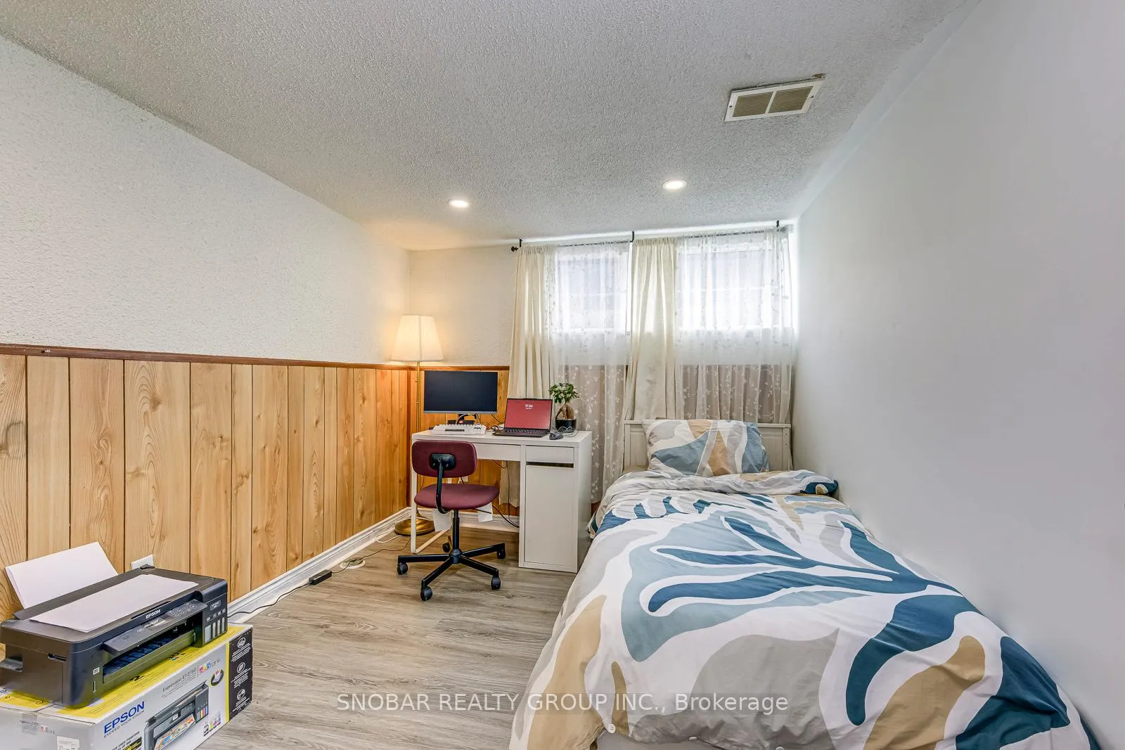 Photo 26 of 97 Westhampton Drive, Etobicoke, Kingsview Village-The Westway — HOMEH