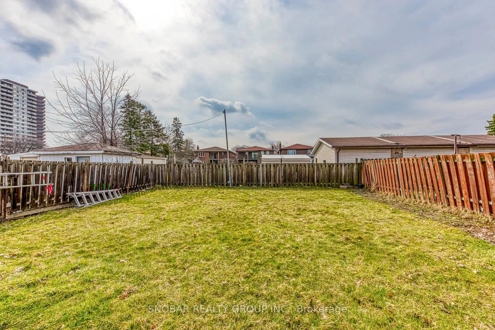 Photo 28 of 97 Westhampton Drive, Etobicoke, Kingsview Village-The Westway — HOMEH