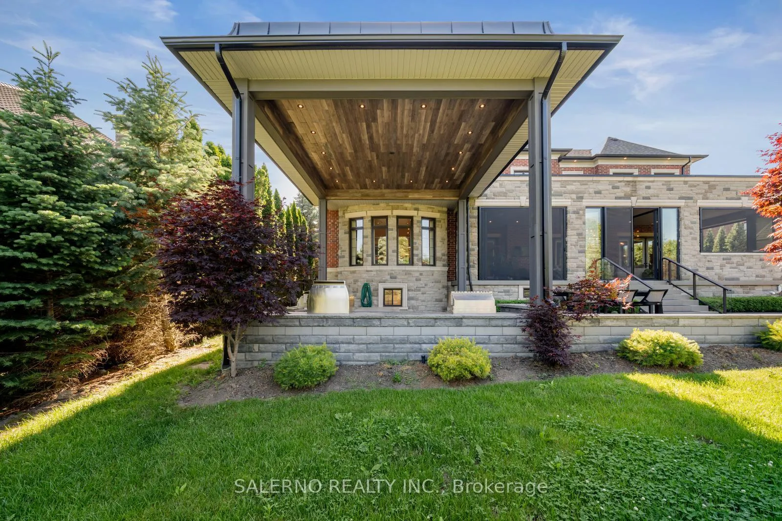 Photo 93 of 97 Carmichael Crescent, King, King City — HOMEH