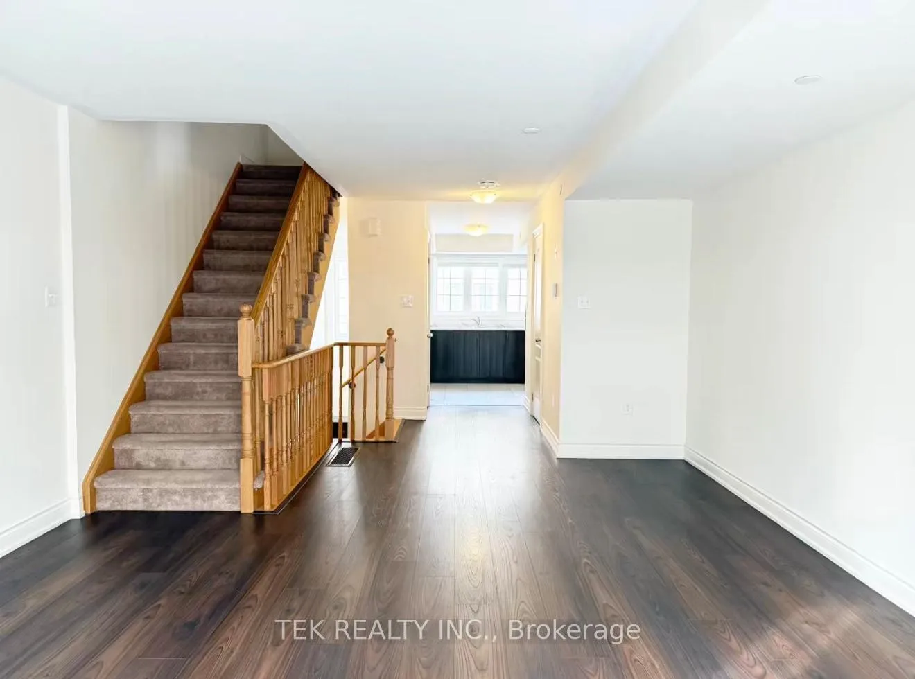 Photo 10 of Unit 480, 2283 Chevron Prince Path, Oshawa, Windfields — HOMEH