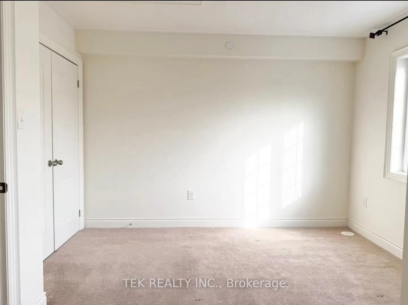 Photo 19 of Unit 480, 2283 Chevron Prince Path, Oshawa, Windfields — HOMEH