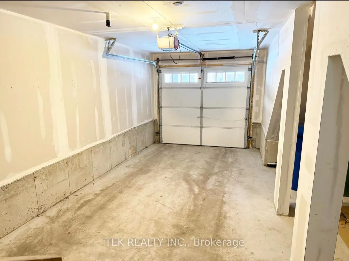 Photo 22 of Unit 480, 2283 Chevron Prince Path, Oshawa, Windfields — HOMEH