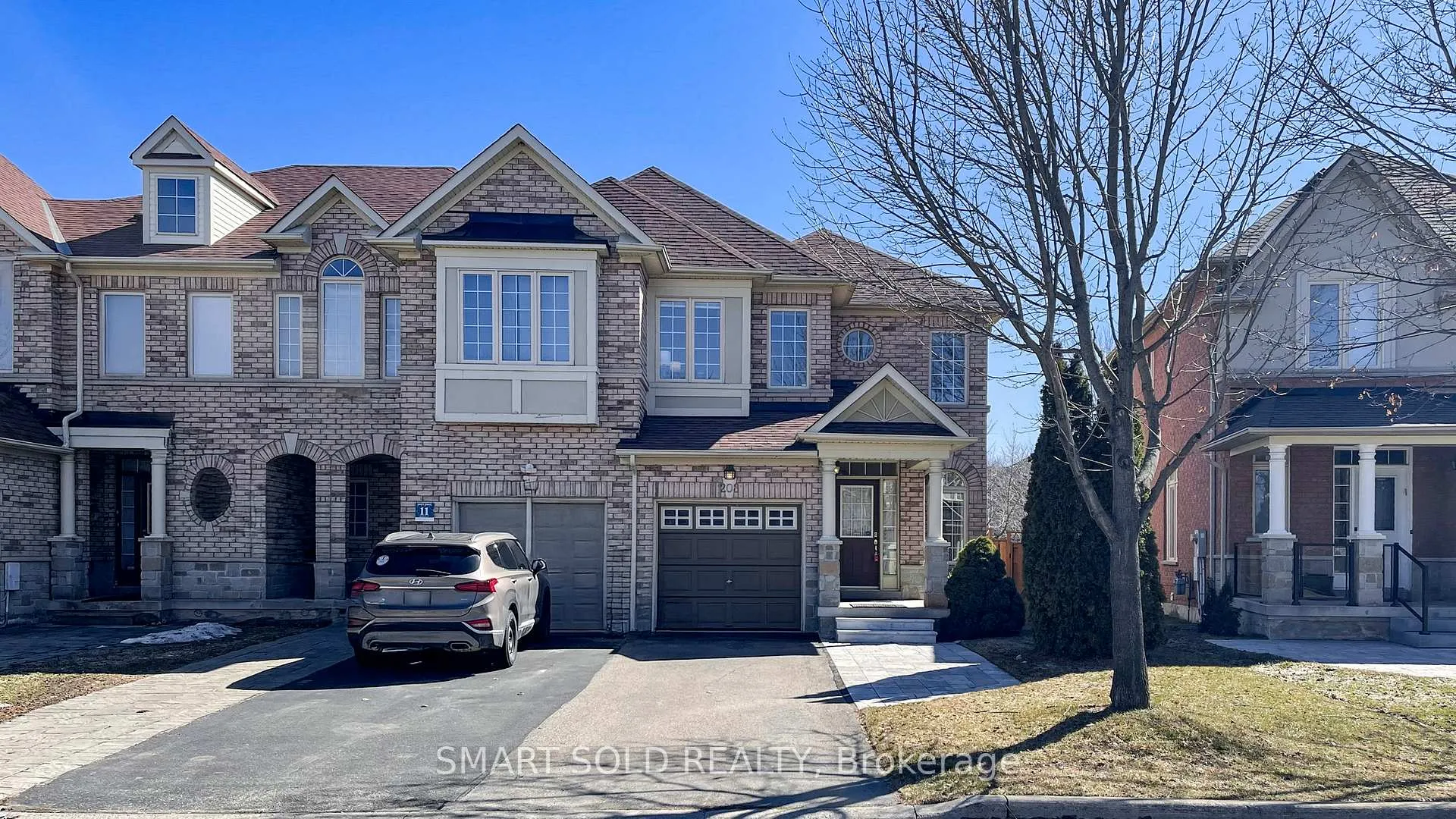 Photo 1 of 208 Cabernet Road, Vaughan, Patterson — HOMEH