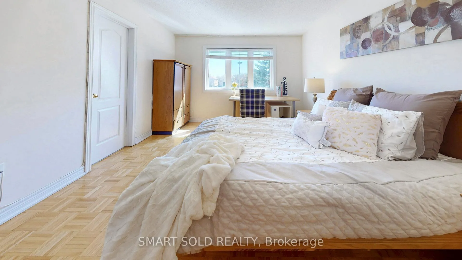 Photo 15 of 208 Cabernet Road, Vaughan, Patterson — HOMEH