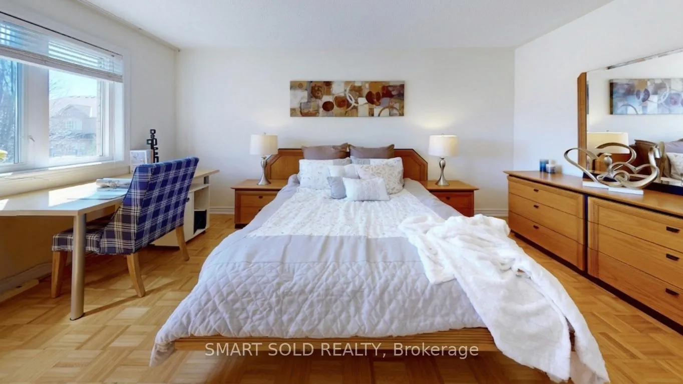 Photo 17 of 208 Cabernet Road, Vaughan, Patterson — HOMEH